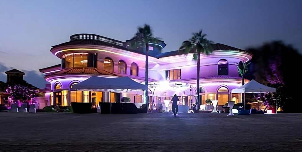 Dubai_-_03-transformed